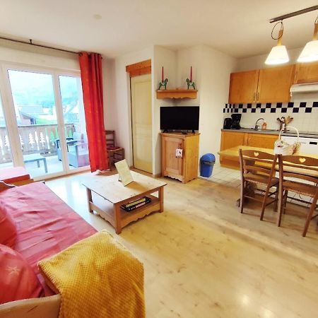 Le 102, T3 vue montagne, piscine, sauna, parking Bagnères-de-Luchon Extérieur photo