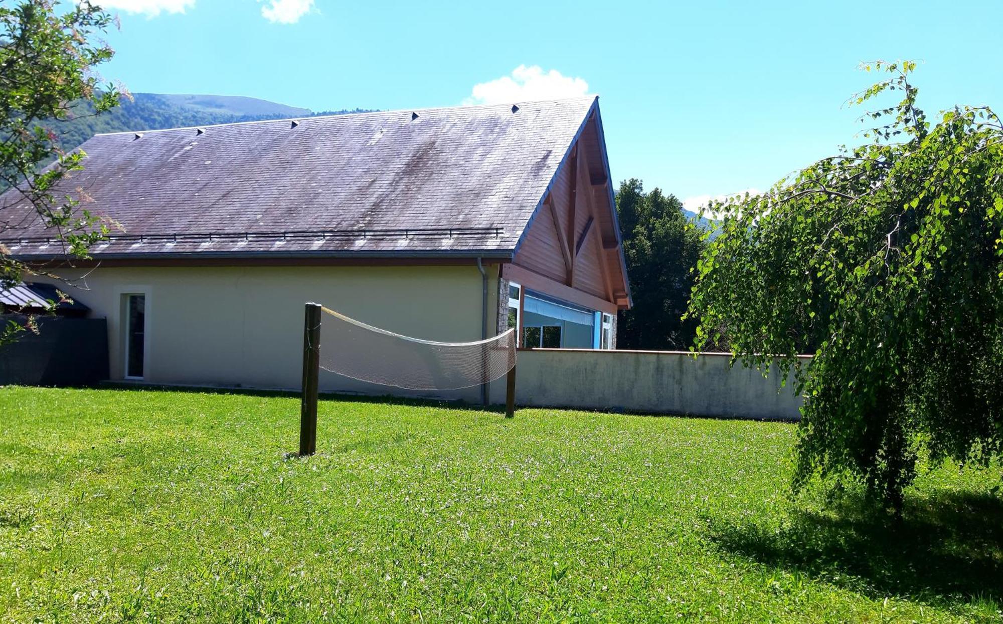 Le 102, T3 vue montagne, piscine, sauna, parking Bagnères-de-Luchon Extérieur photo