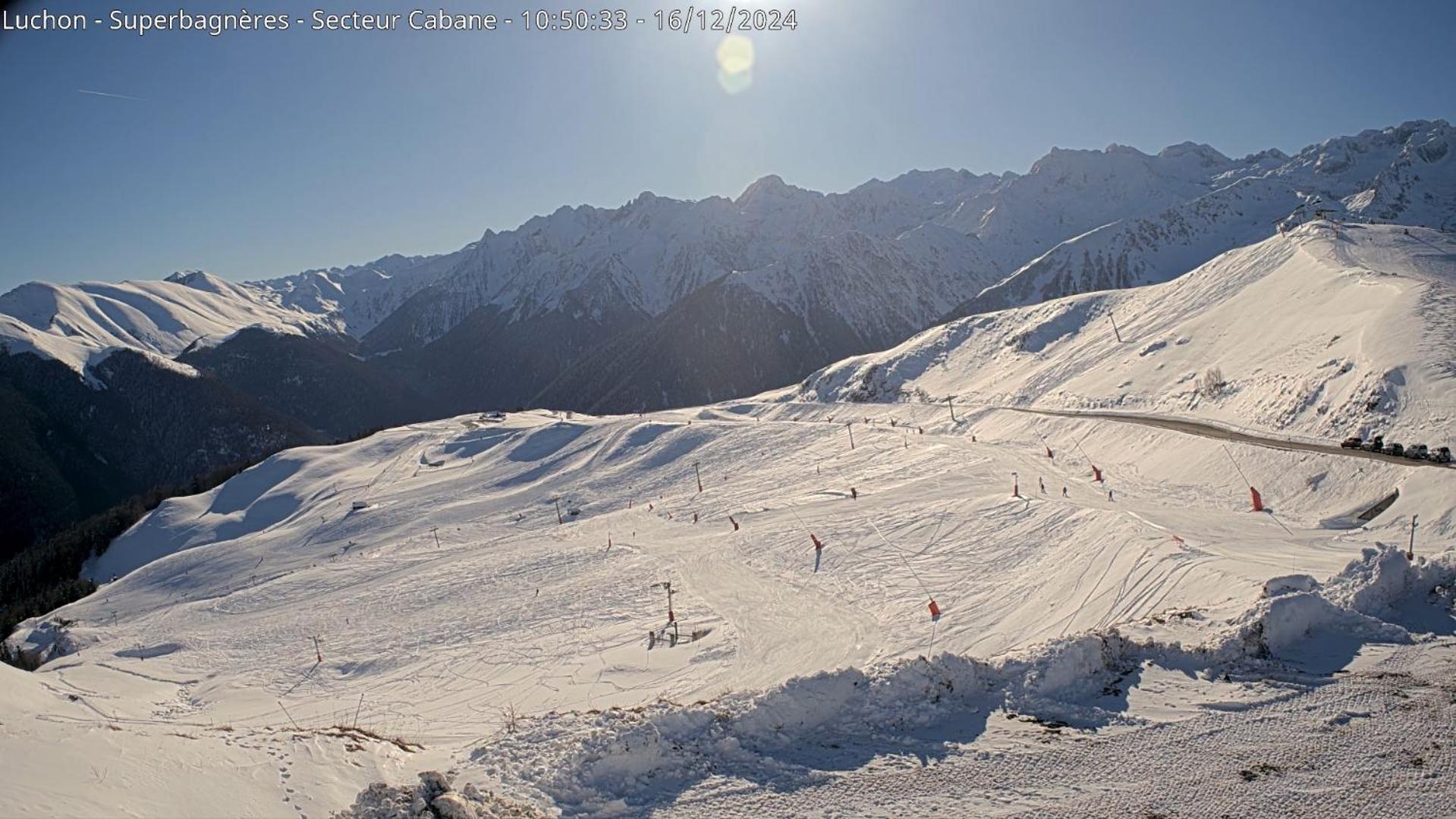 Le 102, T3 vue montagne, piscine, sauna, parking Bagnères-de-Luchon Extérieur photo